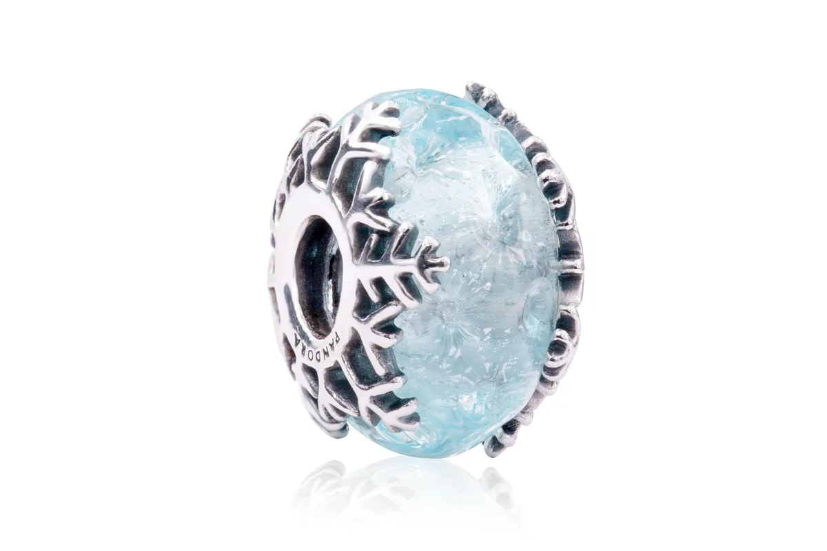 PANDORA PANDORA Winter Blue Snowflake Murano Glass Charm Bracelet — product photo