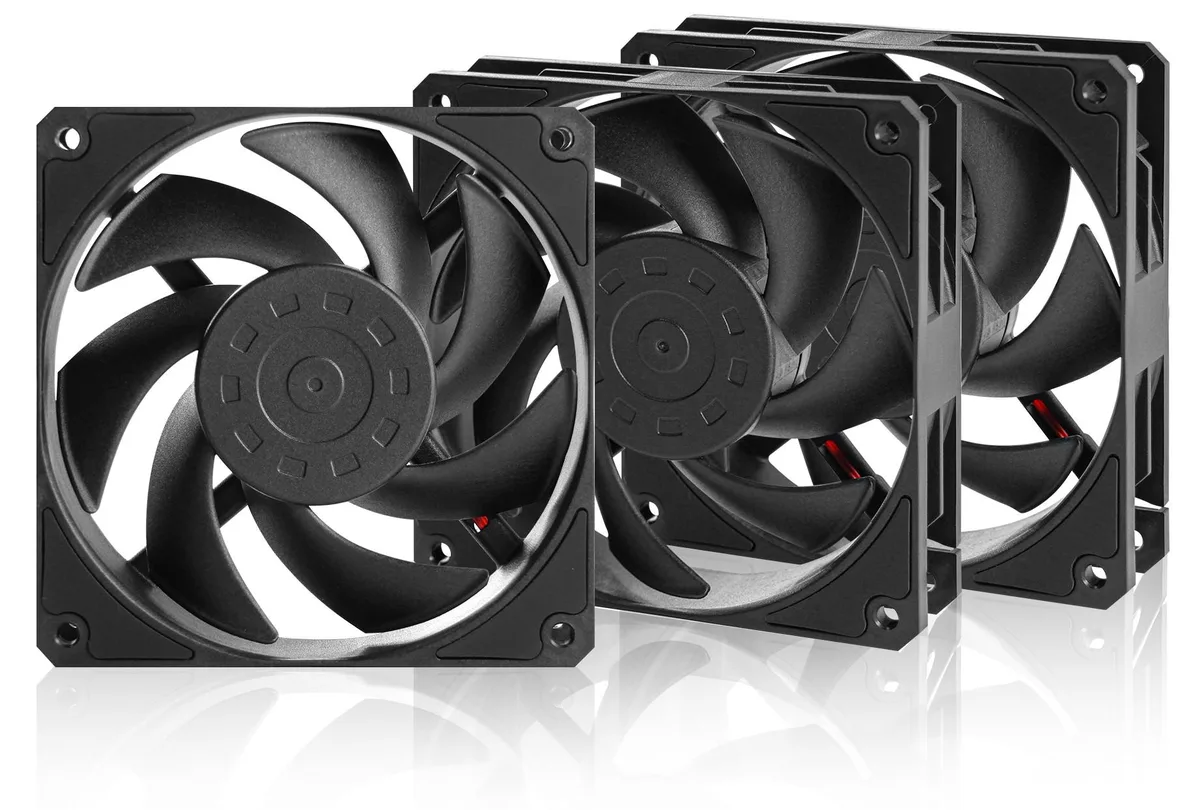 PANO-MOUNTS PANO-MOUNTS 120mm Magnetic Levitation Case Fan 600-3000 RPM Black Triple-Pack — product photo