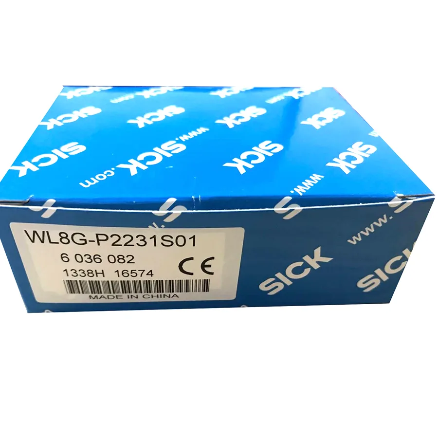 Sick Sick WL8G-P2231S01 Photoelectric Retro-reflective Sensor PNP — product photo