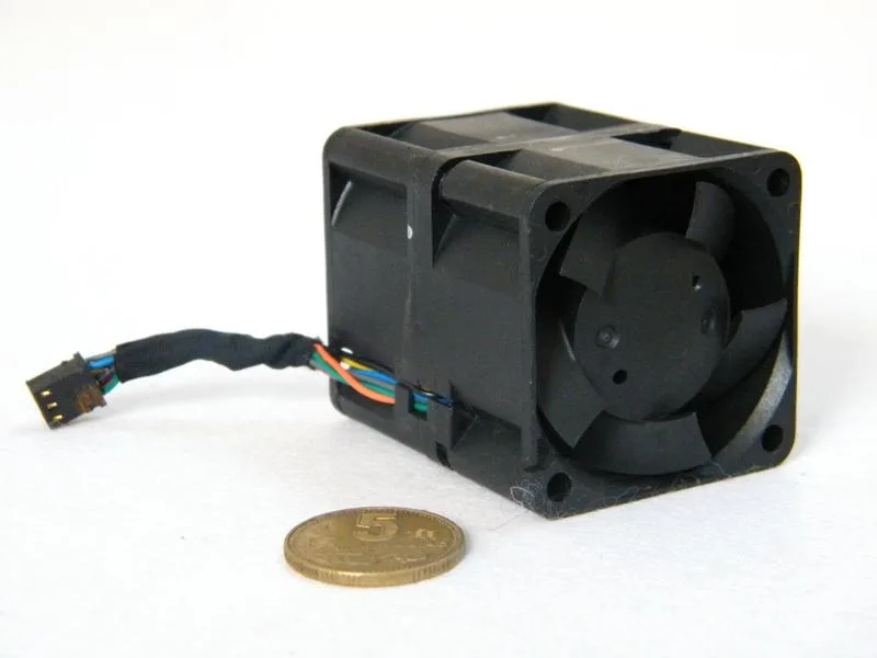 SXDOOL SXDOOL IFD04048B12-A01 Ultra Violence dual-rotor 40×40×48 mm 12 V 1.9 A PWM case fan — product photo