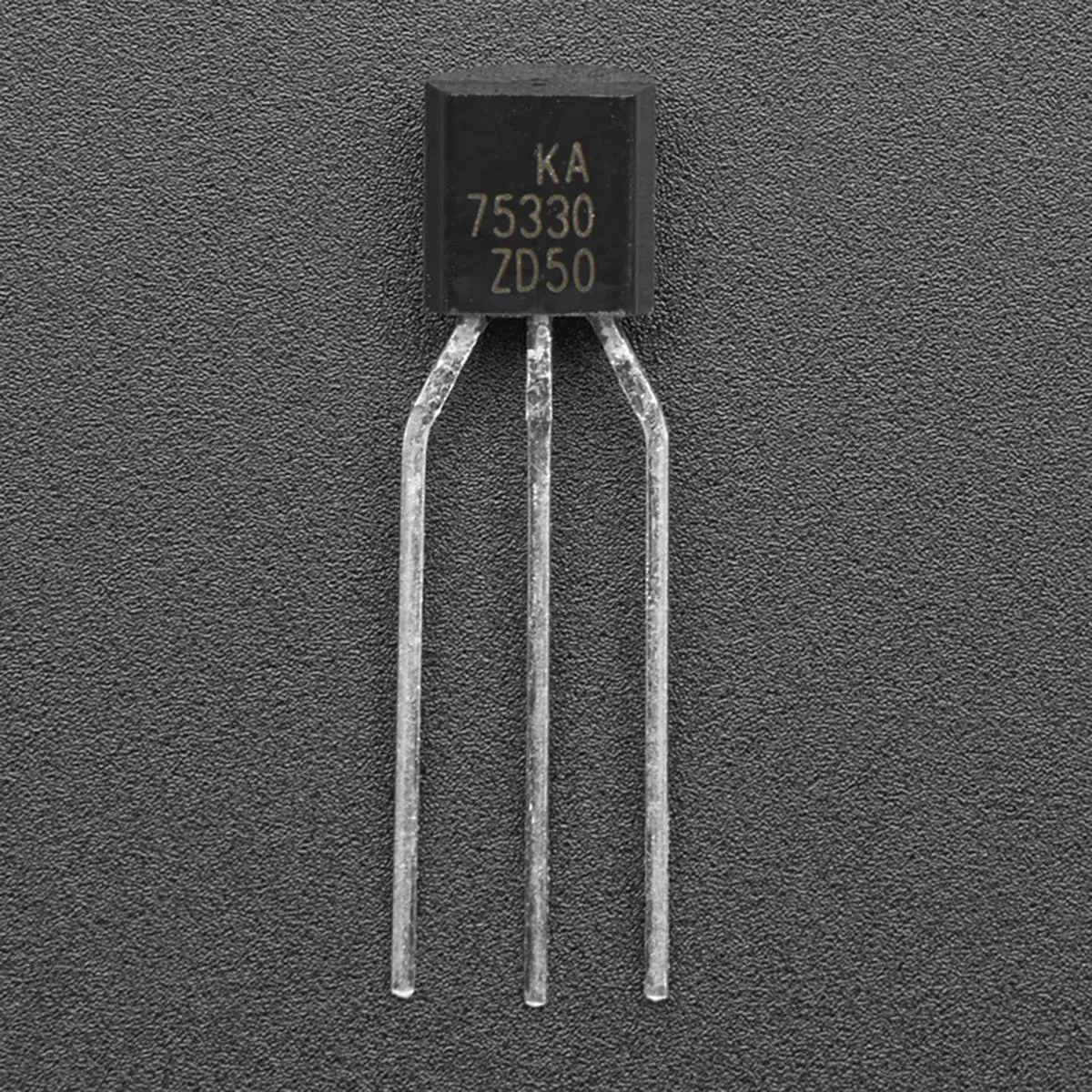 Adafruit Adafruit KA75330 3.3V Voltage Detector engineering development tool — product photo