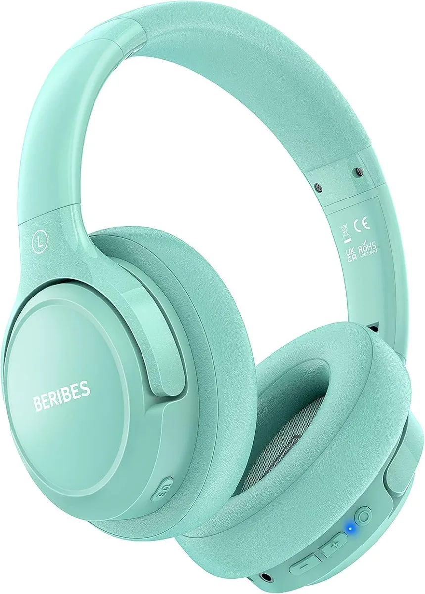 BFKK BFKK Wireless Over-Ear Headphones Green 65H 40mm 6 EQ Bluetooth 5.3 — product photo