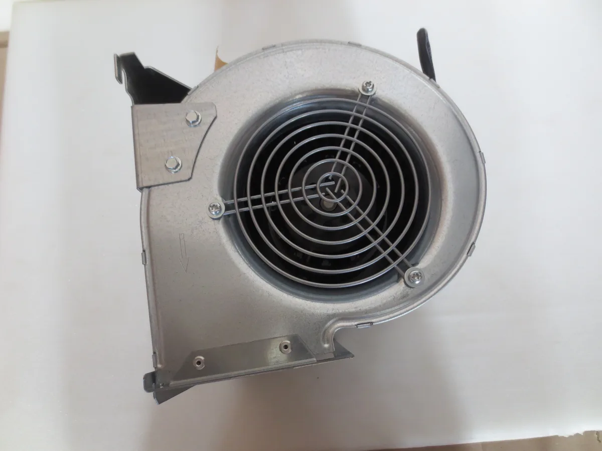 Fans Fans D2D146-BG03-14 Schneider ATV71-ATV61 M2D068-GA case fan — product photo
