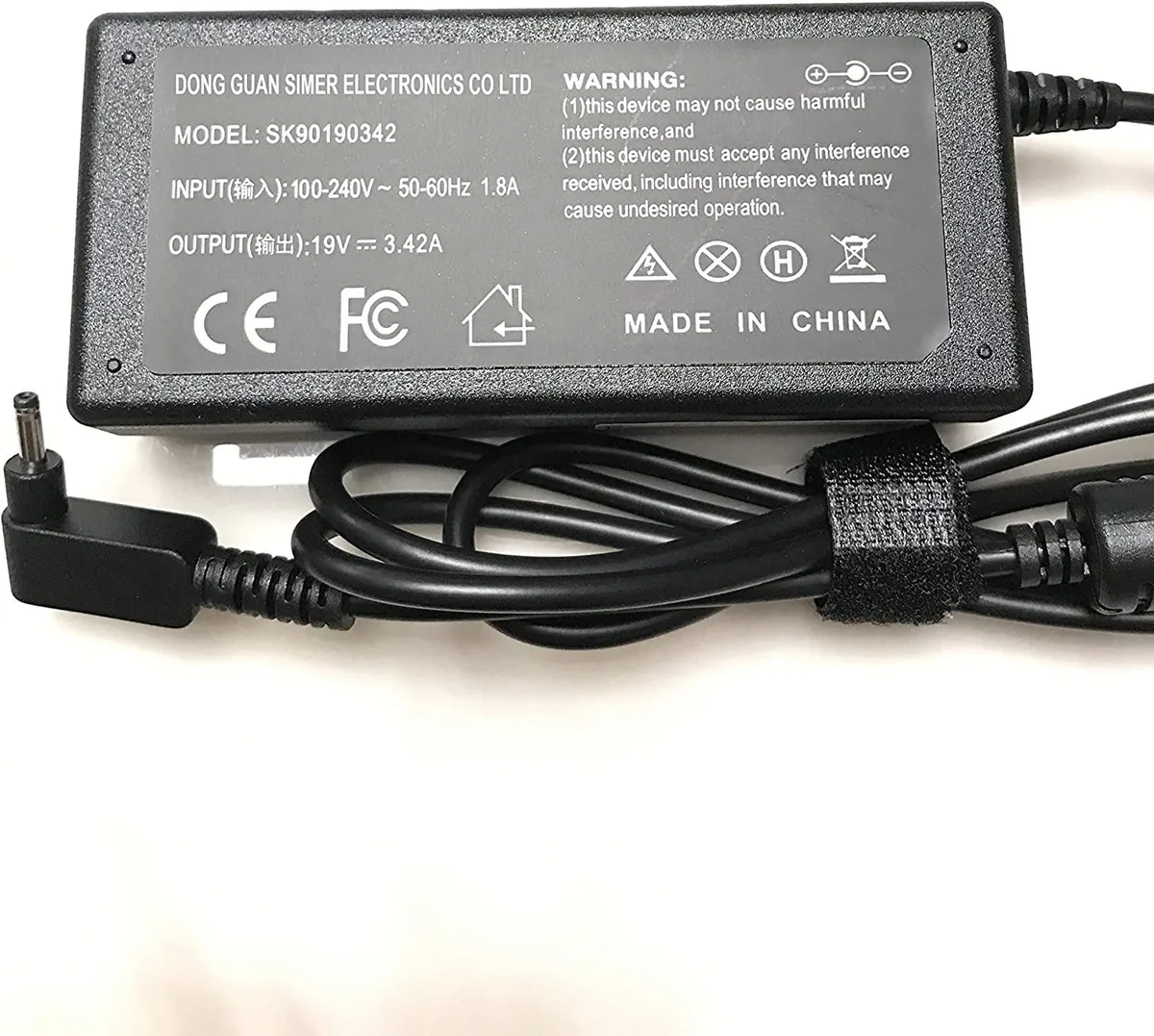 myVolts myVolts AC Adapter 19V 3.42A 65W Samsung Notebook 9 Pro 15 NP940X5M — product photo
