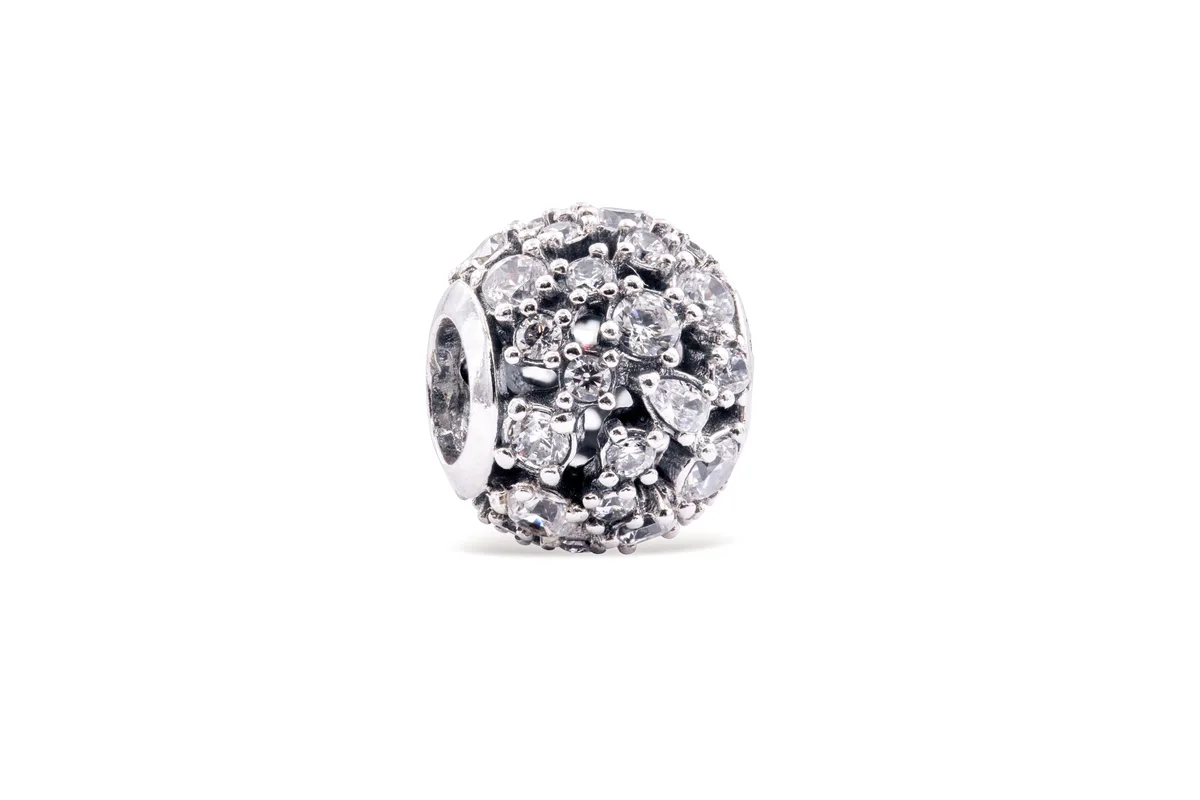 PANDORA PANDORA Sparkling Round Openwork Charm sterling silver — product photo
