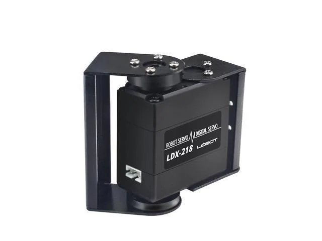 LDX-218 digital servo with metal gear housing and output shaft