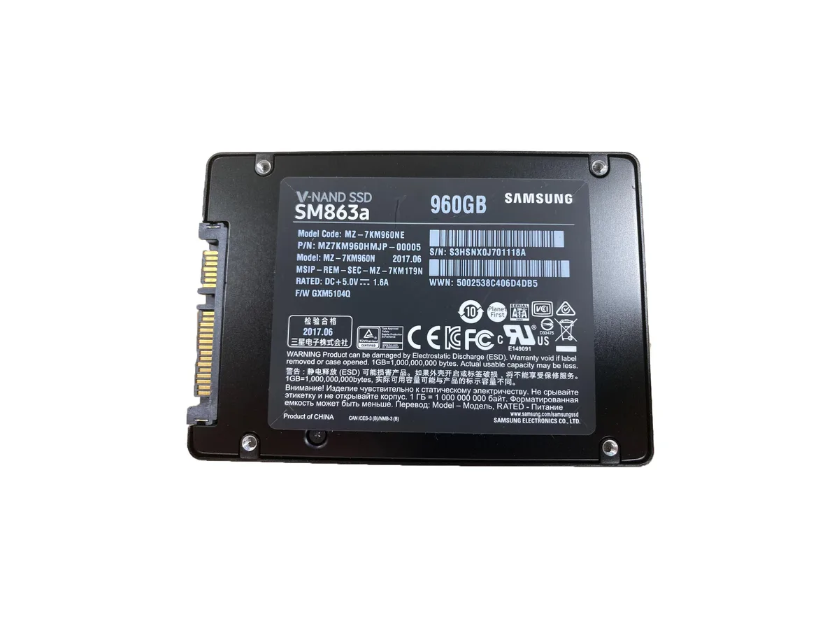 SAMSUNG SAMSUNG SM863a 960GB SATA 2.5-inch internal SSD — product photo