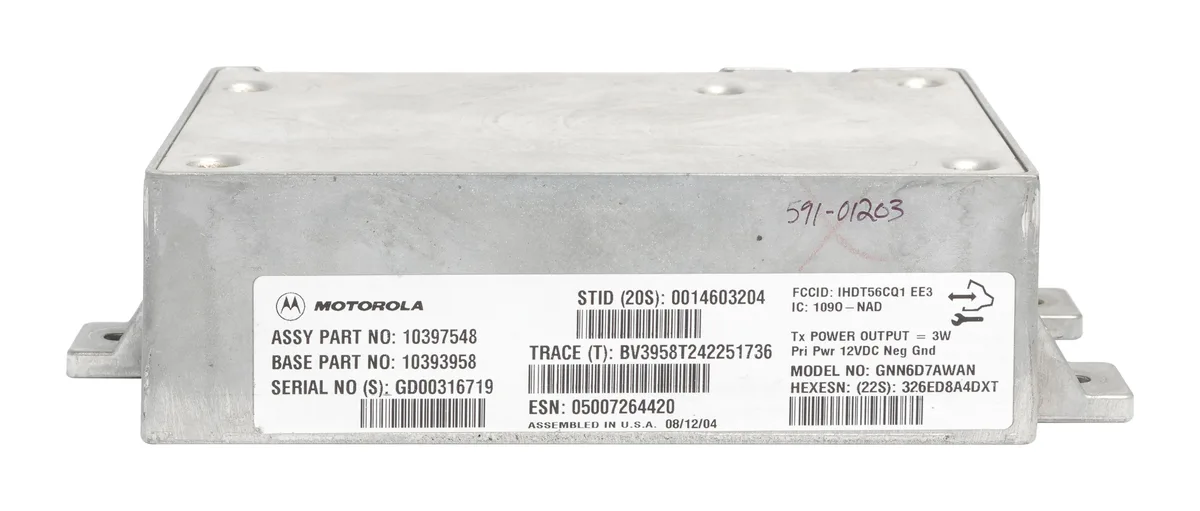 1 Factory Radio 1 Factory Radio Communication Chassis Control Module 10397548 2004-2007 GMC Sierra 1500 — product photo