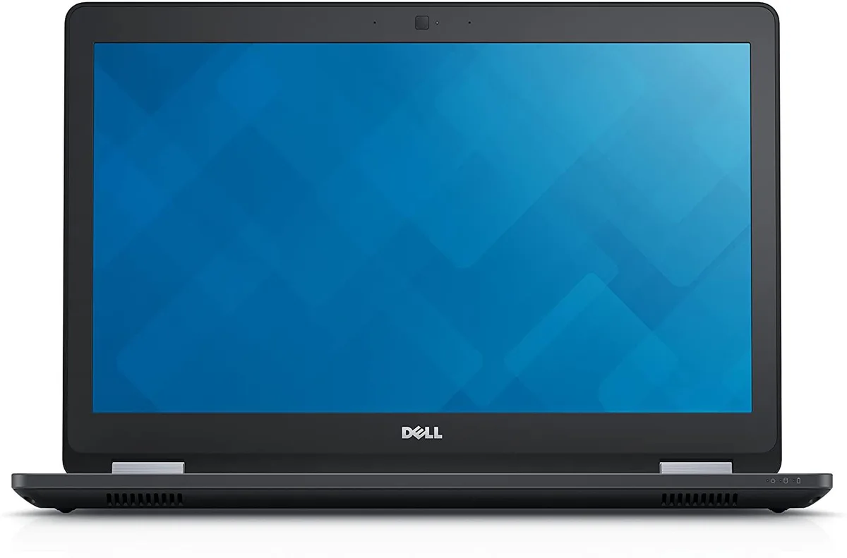 DELL Dell Latitude 5570 laptop i7-6820HQ 8GB 128GB 15.6" FHD — product photo
