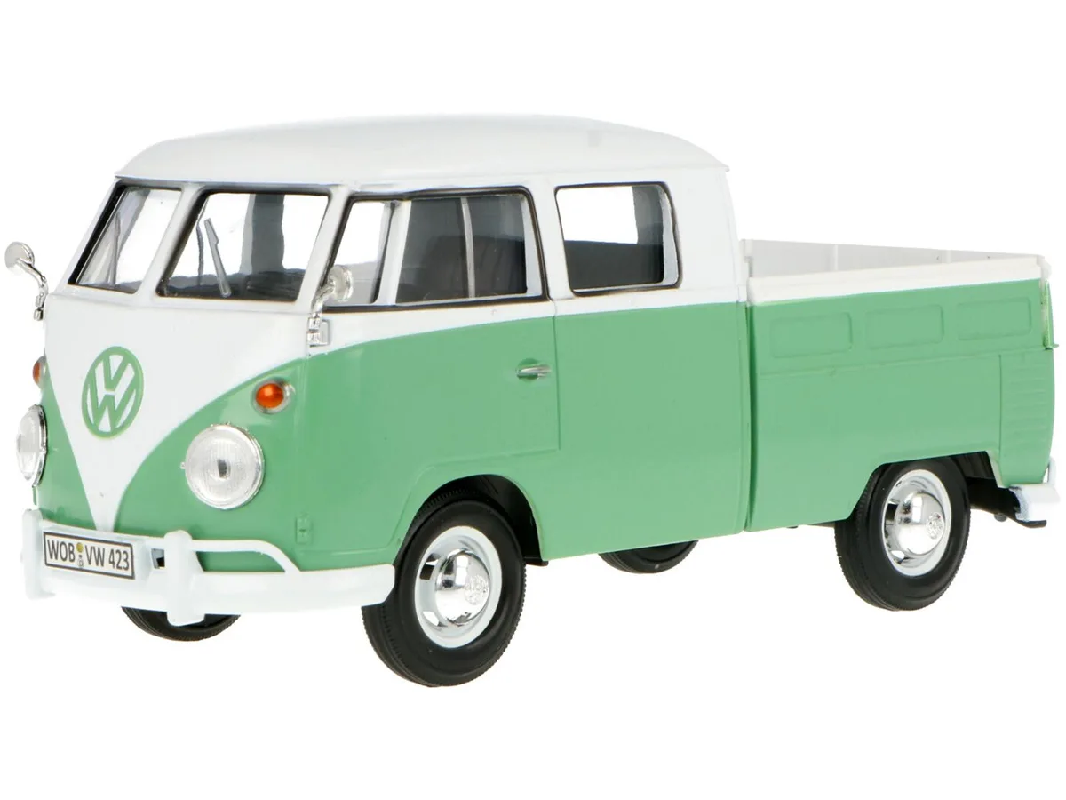 MOTORMAX MOTORMAX Volkswagen Type 2 T1 Double Cab Pickup White Green 1/24 Diecast Vehicle — product photo