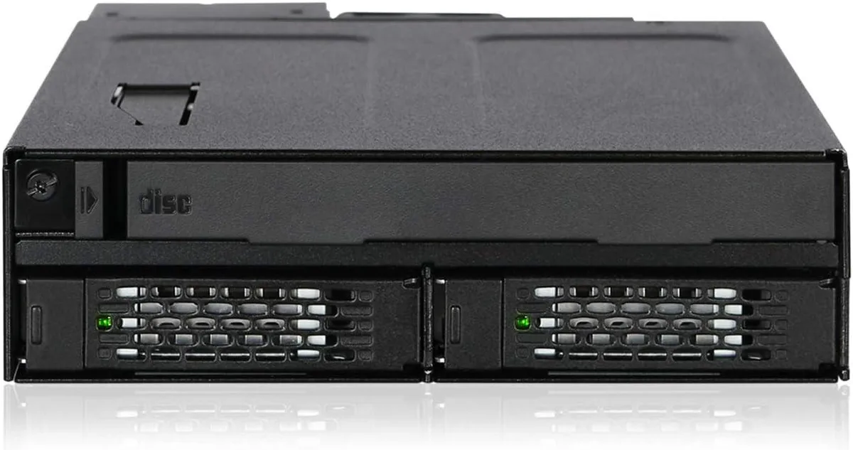 ICY DOCK ICY DOCK ToughArmor MB602SPO-B 2 Bay 2.5 SAS/SATA Rack Server — product photo
