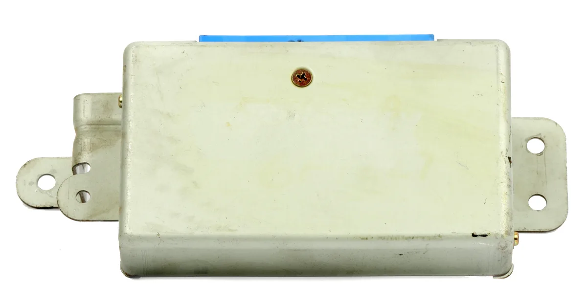Infiniti Infiniti Transmission Chassis Control Module 31036 0L700 1997 I30 Maxima — product photo