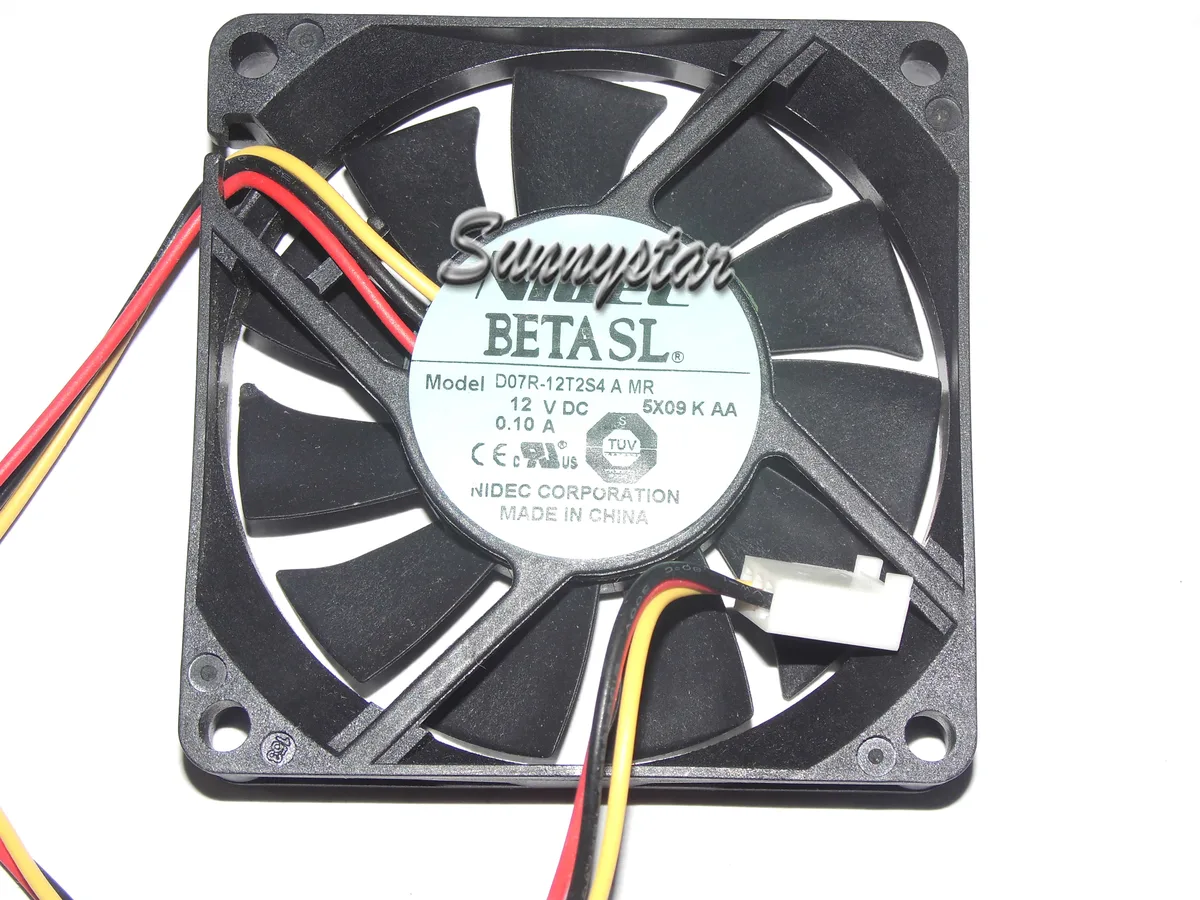SunnyStar Co., Ltd SunnyStar Co., Ltd D07R-12T2S4 70x15mm 12V 3-pin ball bearing case fan — product photo