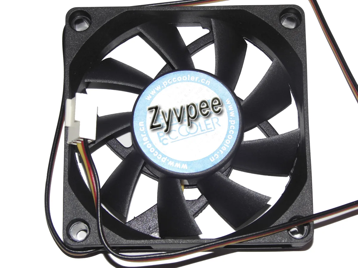 Zyvpee Zyvpee F72 70×70×15mm 3-pin 12V 0.26A 2500RPM 24dBA 22CFM case fan — product photo