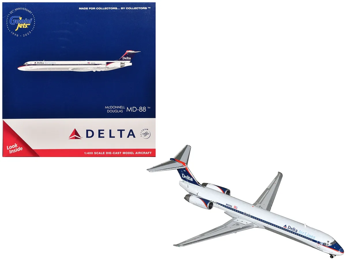 GeminiJets GeminiJets McDonnell Douglas MD-88 Delta Air Lines N925DL 1/400 Diecast Airplane — product photo