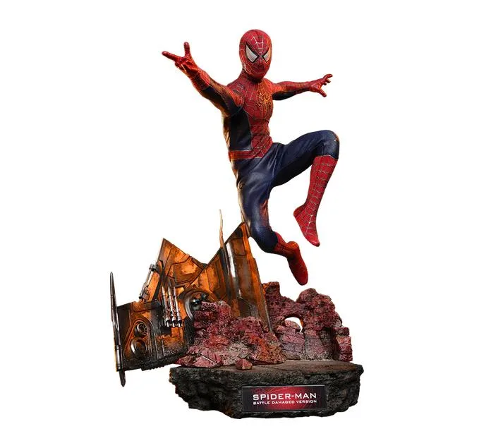 Hot Toys Hot Toys MMS859 Spider-Man Battle Damaged Version action figure — product photo