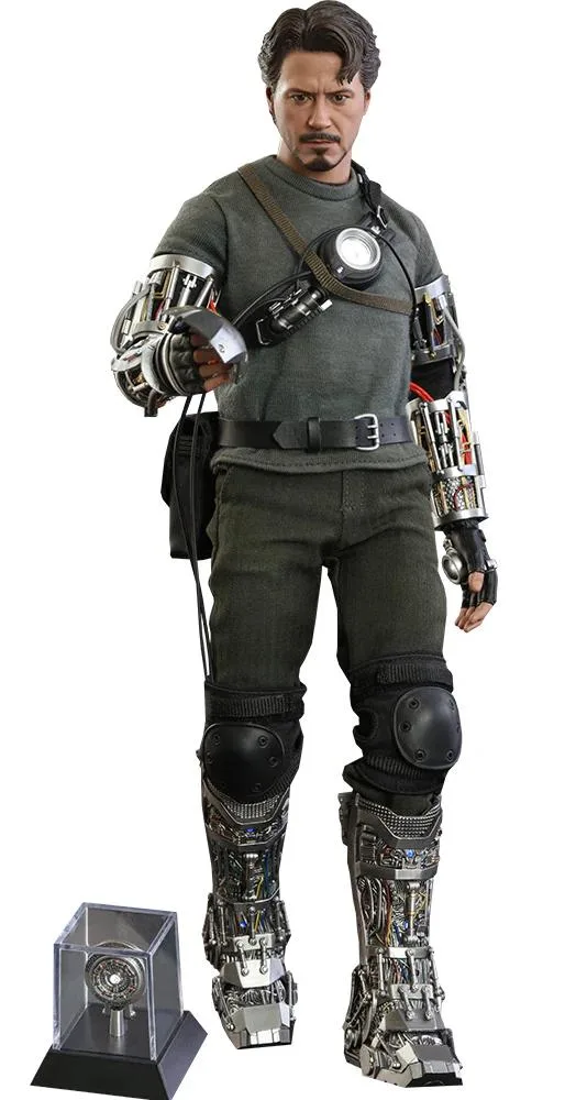 Hot Toys Hot Toys MMS581 VIP Iron Man Tony Stark Mech Test Deluxe Version action figure — product photo