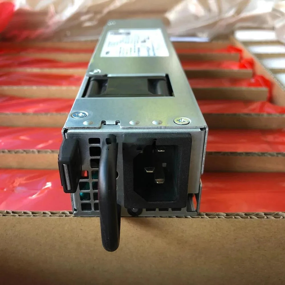 KHACHIMO KHACHIMO TG15-0650-02 Switching Power Supply 650W Platinum 1U — product photo