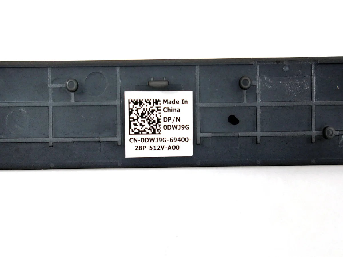 DELL Dell Latitude E5520 Dual Pointing Keyboard Bezel Trim Black DWJ9G — product photo