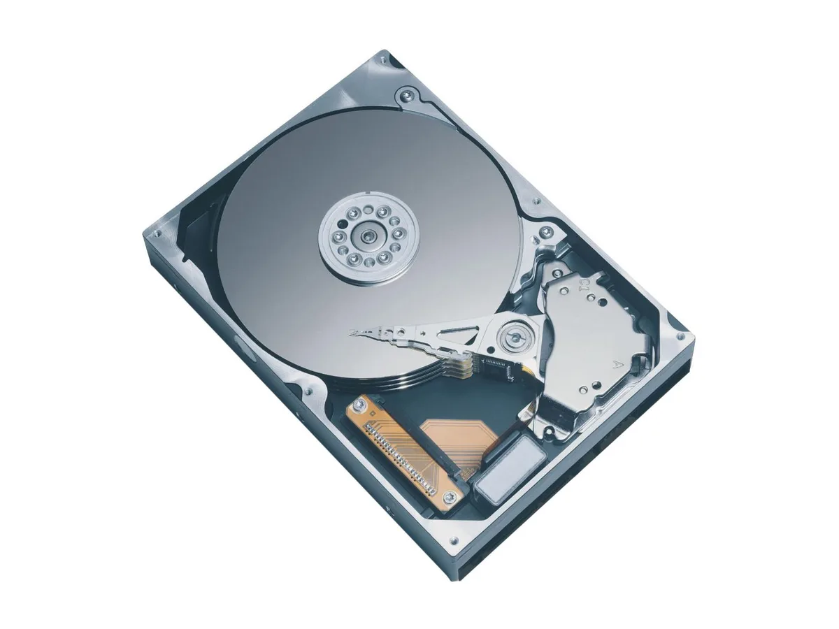 Maxtor Maxtor DiamondMax Plus 9 6Y080M0 80GB 7200 RPM 8MB Cache SATA 1.5Gb/s 3.5" internal hard drive — product photo