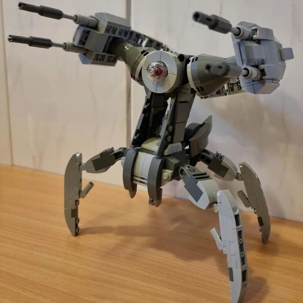 ZITIANYOUBUILD ZITIANYOUBUILD MOC-101715 The Scorpenek Annihilator Robot 335 Parts — product photo