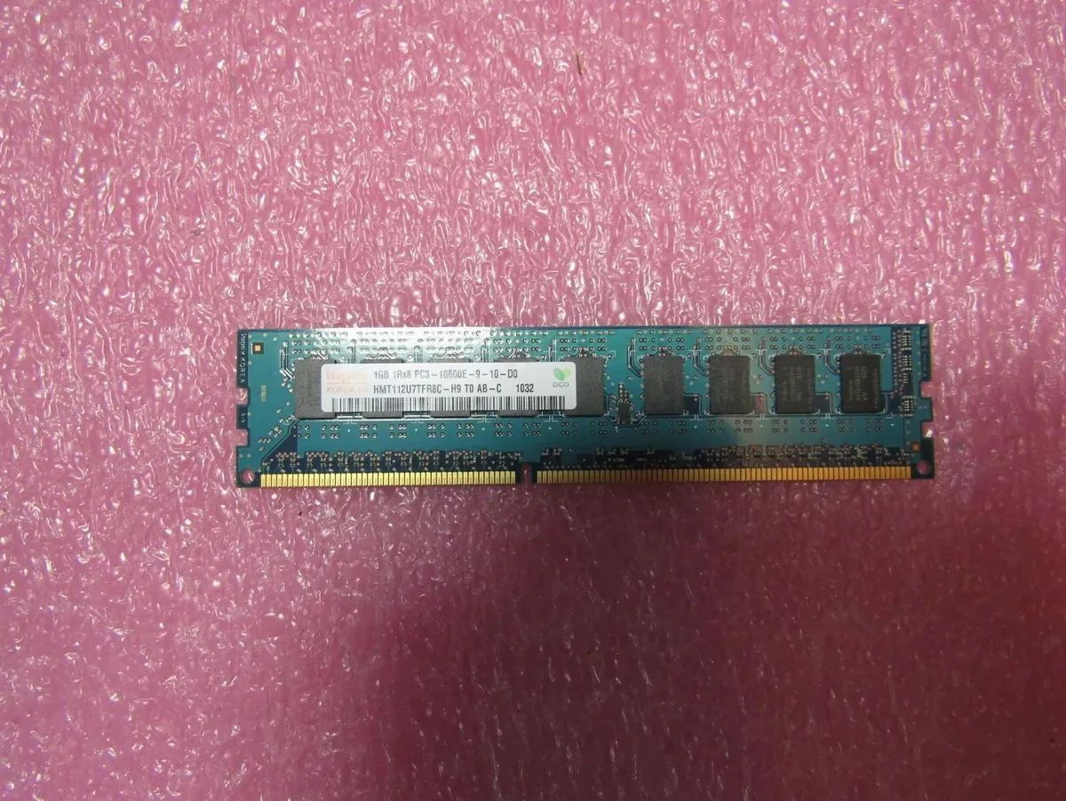 SK hynix SK hynix HMT112U7TFR8C-H9 Switch Module 1GB DDR3 1333 ECC — product photo