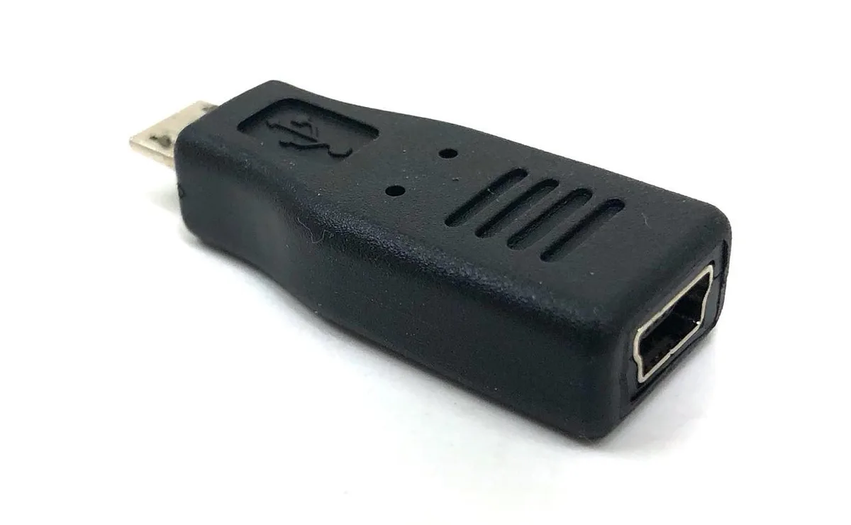 Micro Connectors Micro Connectors Micro USB Male to Mini USB Female 2.0 Adapter G08-205FM Black — product photo
