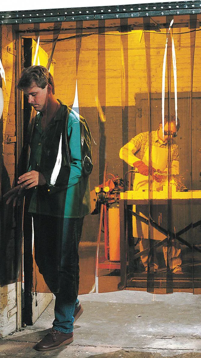 STEINER STEINER 83411 Welding Strip Curtain Transparent PVC 6 ft W 6 ft H 72 oz — product photo