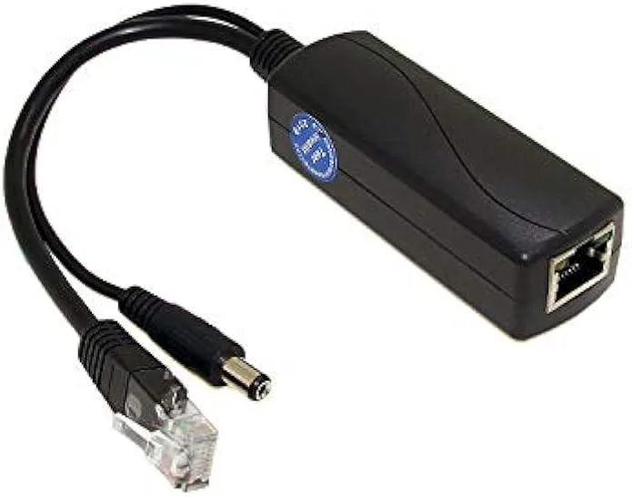 TAURKENAM TAURKENAM Gigabit PoE Splitter 12V 2A 5.5x2.1mm DC Plug — product photo