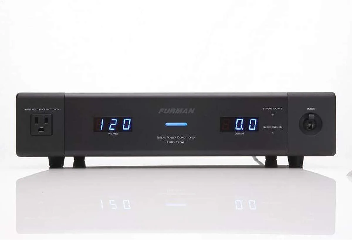 Rack-mount power conditioner with thirteen outlets and front display