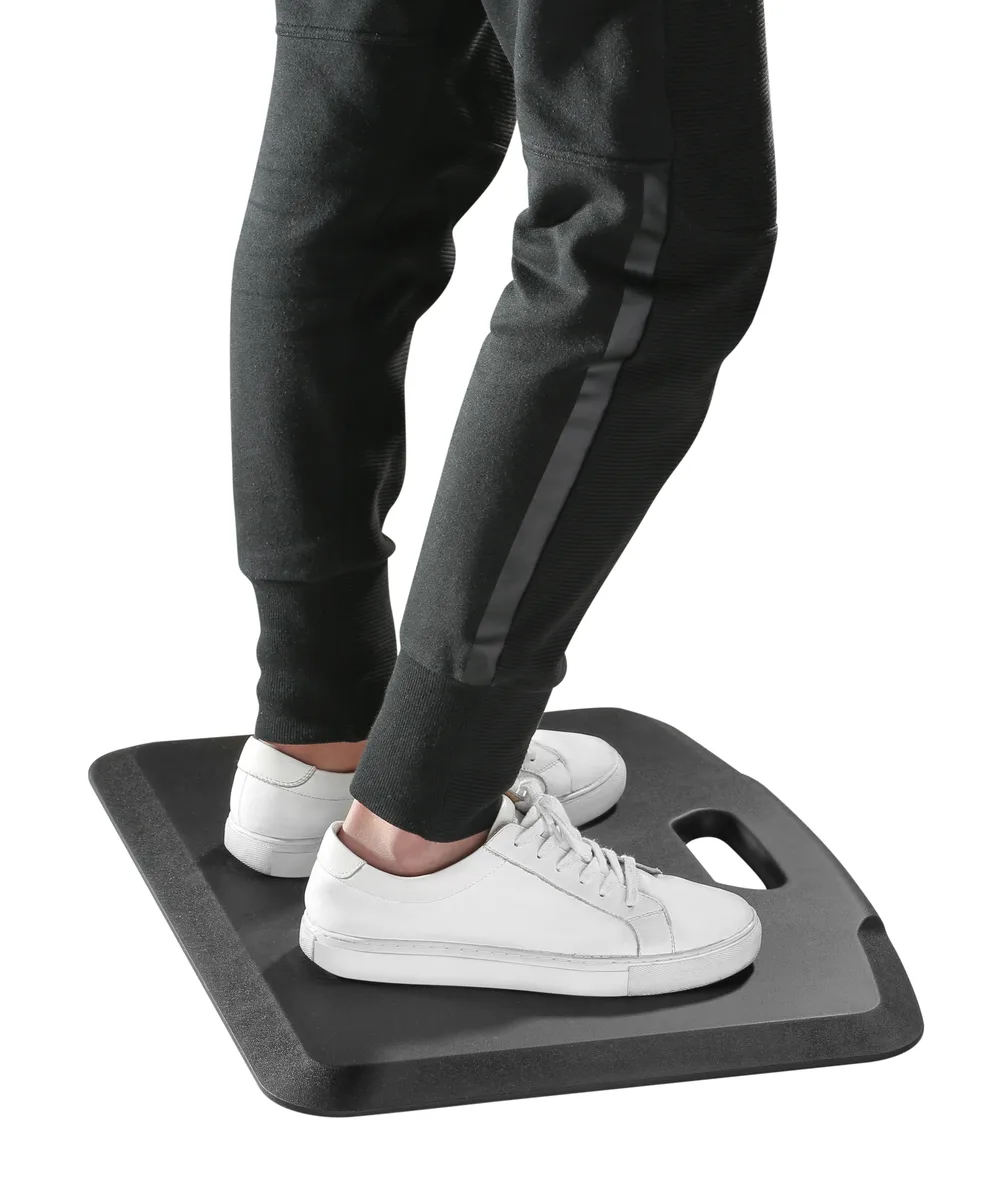 Amer Mounts Amer Mounts EZMAT2218 Anti-Fatigue Standing Mat 18 x 22 x .75 in 2.5 lbs — product photo