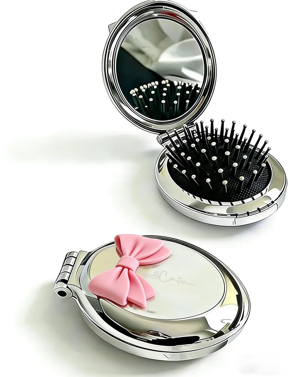 Small round pink plastic mirror with snap cover 5.6 inches