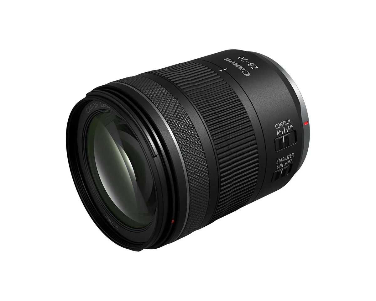 Canon Canon RF 28-70mm F2.8 IS STM macro zoom lens black — product photo