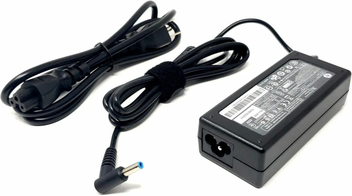 HP HP 65W 19.5V 3.33A Blue Tip Charger 709985-001 710412-001 — product photo