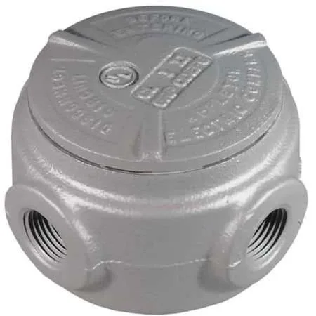 Gray iron conduit outlet body, 1/2 inch trade size, round back, XAT style