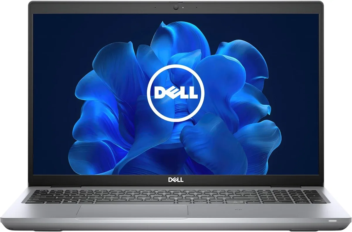 DELL DELL Latitude 5521 laptop Intel Core i7-11850H 2.50 GHz 16GB RAM 256GB SSD 15.5" FHD — product photo