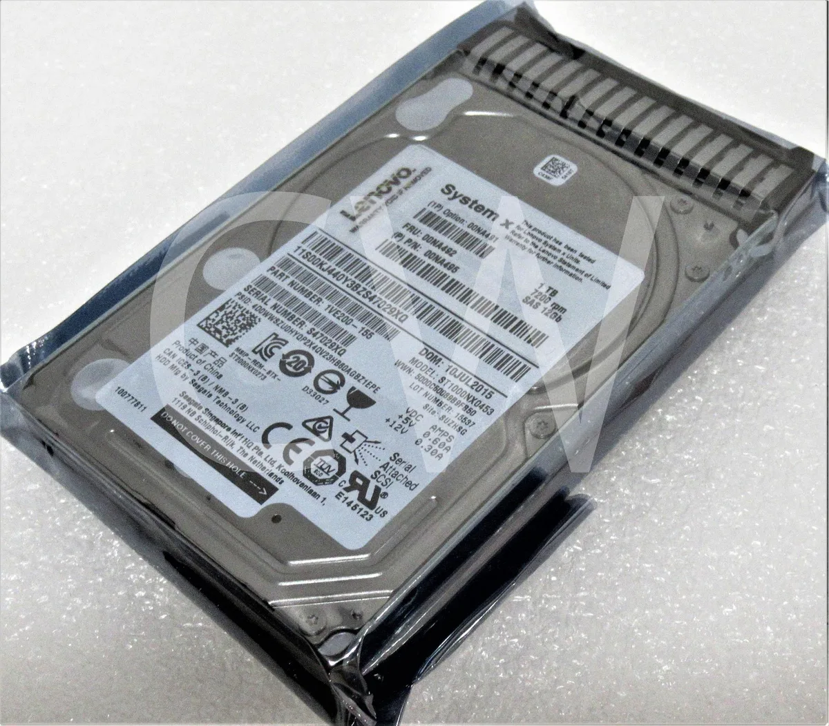 IBM IBM ST1000NX0453 1TB 7200RPM SAS 12Gbps 2.5in internal hard drive — product photo
