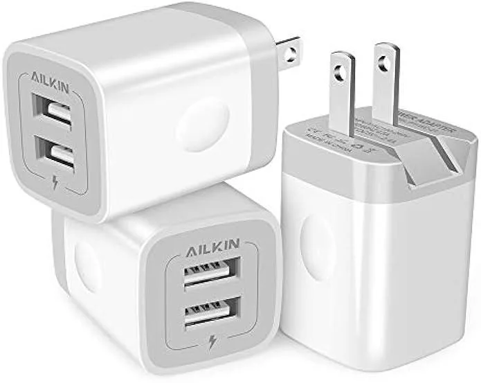 TAURKENAM TAURKENAM 3-Pack Foldable Dual USB Charger Kit 2.4A 100-240V — product photo