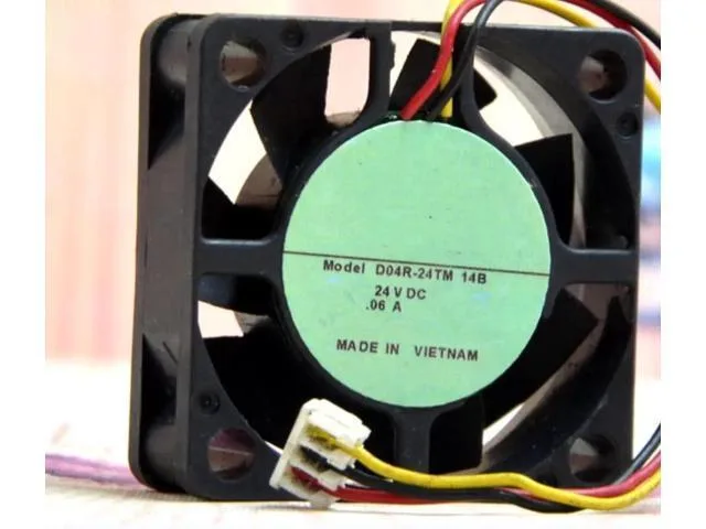 TSUJ TSUJ Kepler-C72J-OYS-0290 2 in 1 accessory 24V 0.06A 6000RPM 40x40x15mm 3-Wire — product photo