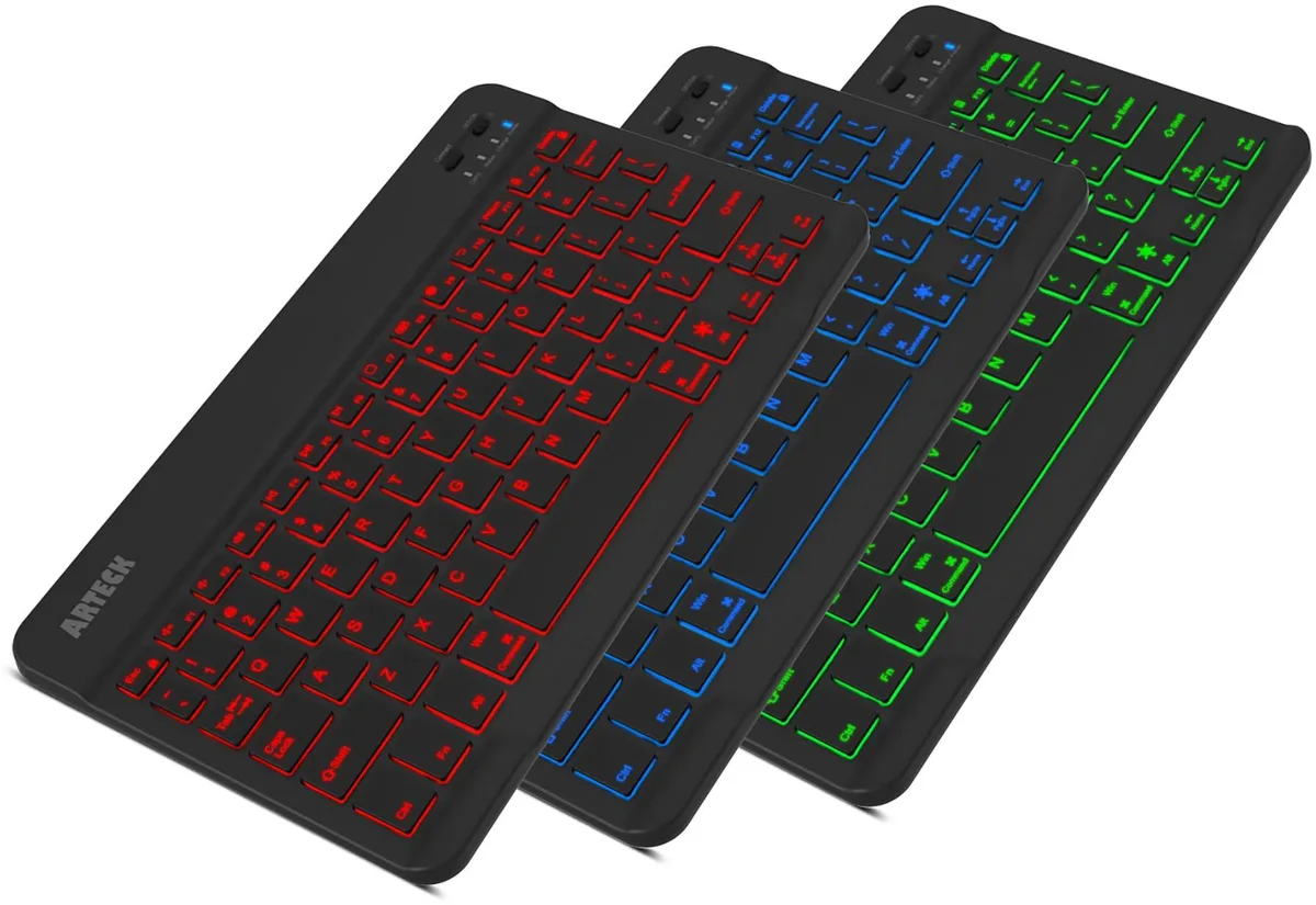  Redragon HB030B Gaming Keyboard Bluetooth 3.0 7-Color Backlit Zinc Alloy — product photo