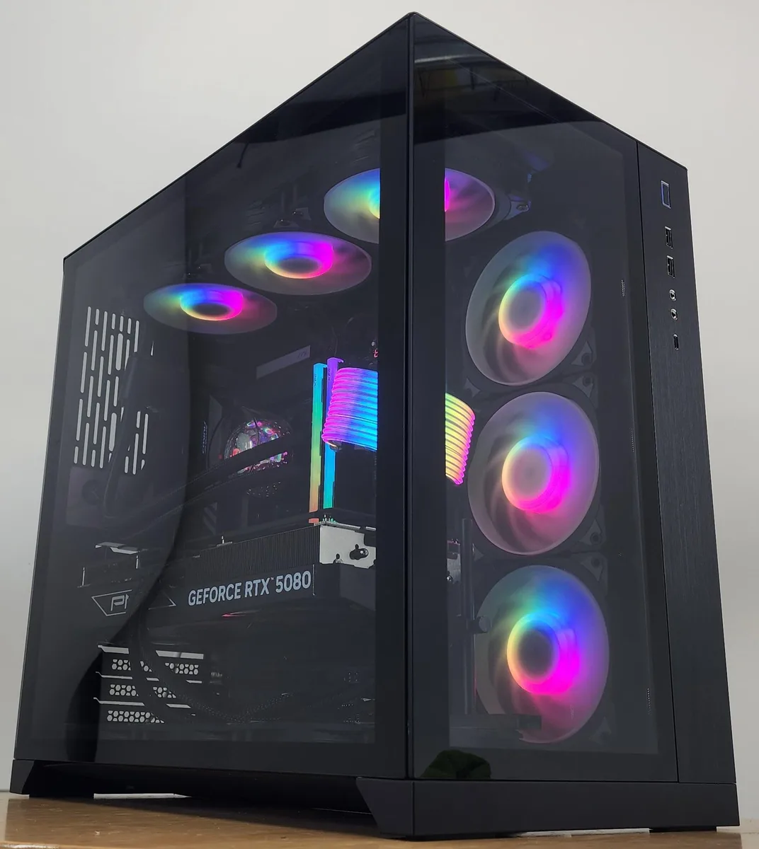 Custom Custom Ultra 7 270K Plus RTX 5080 32GB DDR5 2TB NVME gaming PC — product photo