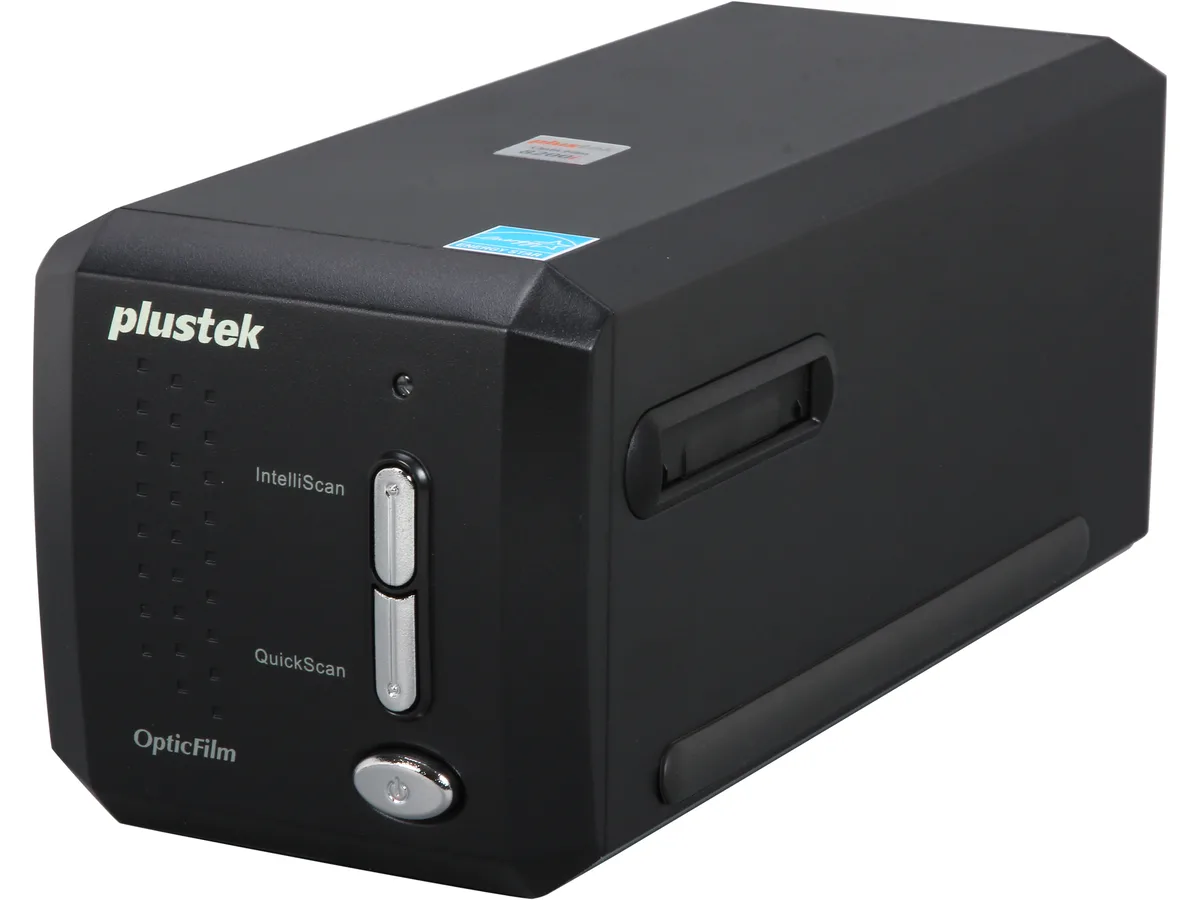Plustek Plustek OpticFilm 8200i SE 7200 dpi film specialized scanner — product photo