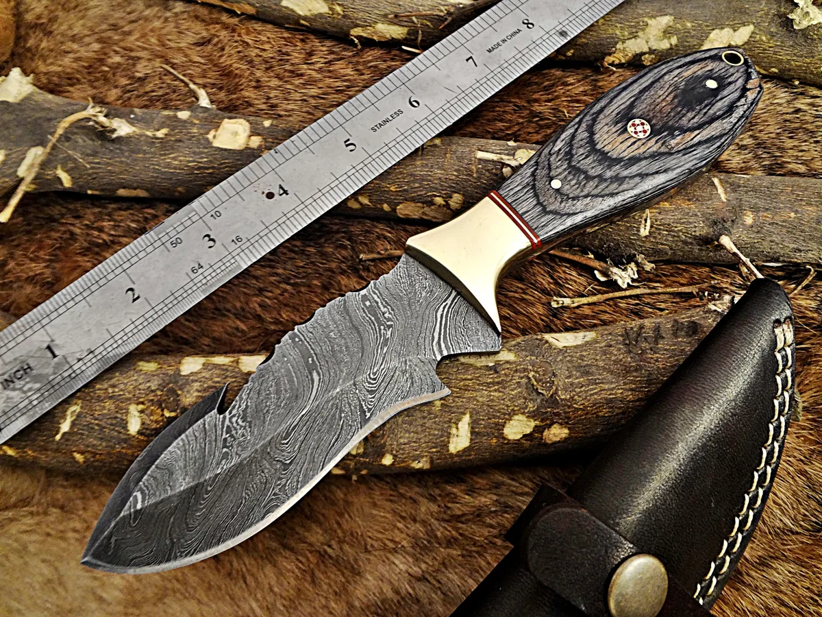 Damascus Depot Damascus Depot 9" Skinning Knife Gut Hook Brass Bolster — product photo