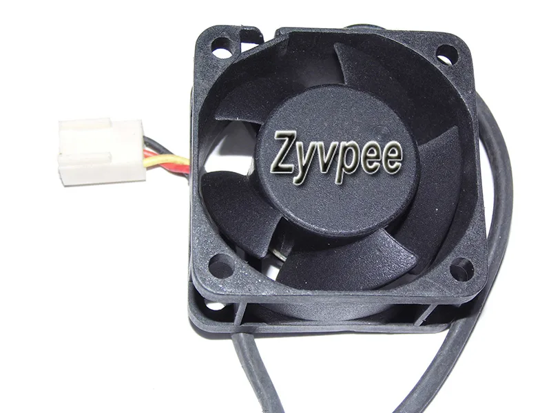 Zyvpee Zyvpee AD0412HB-C52 40mm 20mm 12V 0.15A 3 Pin Ball Bearing Case Fan — product photo
