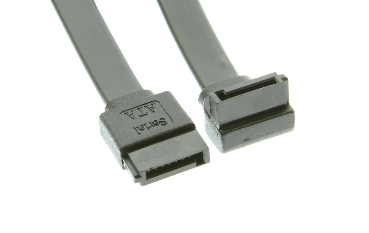 SATAGear SATAGear SS-075MSR SATA cable 30in straight to right angle — product photo