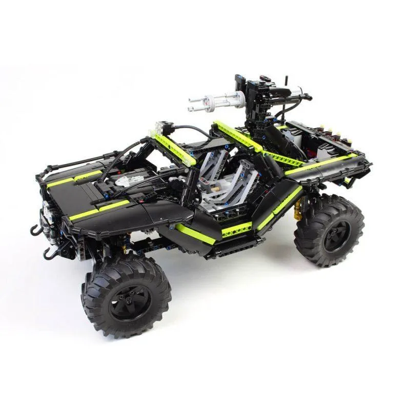 ZITIANYOUBUILD ZITIANYOUBUILD MOC-166891 Armored Reconnaissance Car &amp; Automatic Rifle 1811 Parts Educational Building Set — product photo