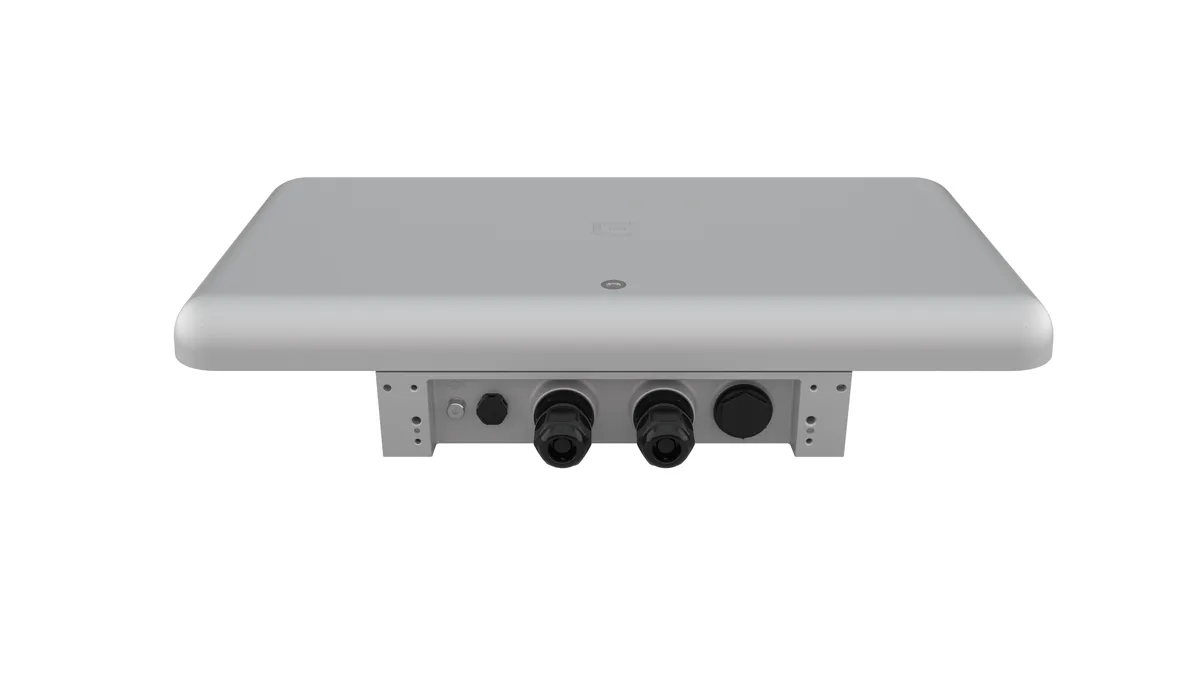 Extreme Networks Extreme Networks AP5050D-WW Wi-Fi 6E outdoor access point — product photo