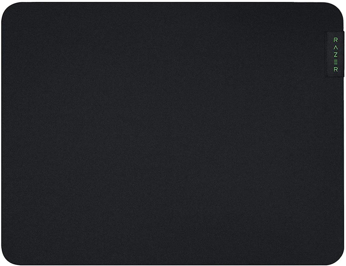 RAZER RAZER RZ02-03330200-R3U1 Gigantus v2 Cloth Gaming Mouse Pad Medium — product photo