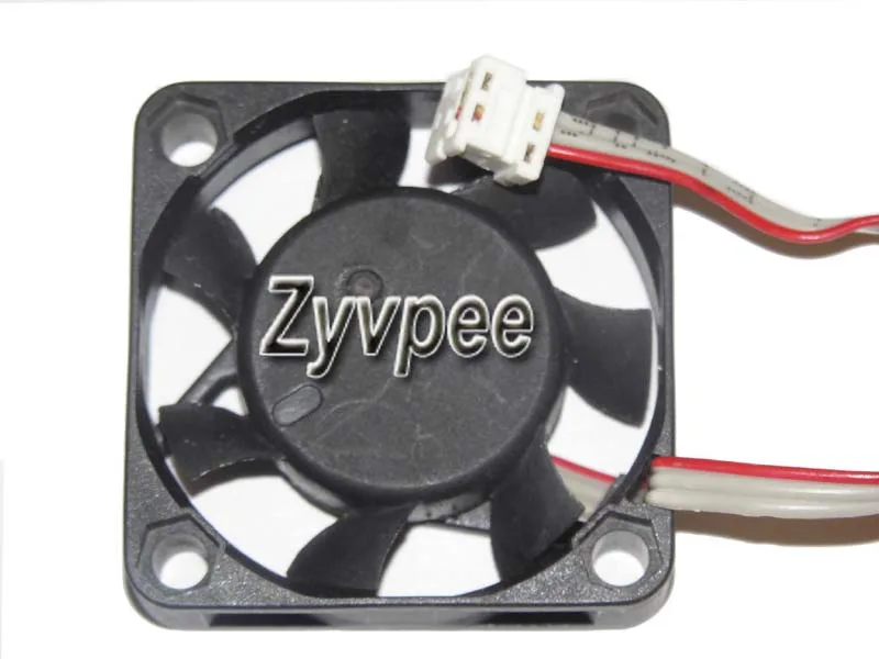 Zyvpee Zyvpee EFB0412VHA 8C65 40x10mm 12V 0.2A 3-pin case fan — product photo