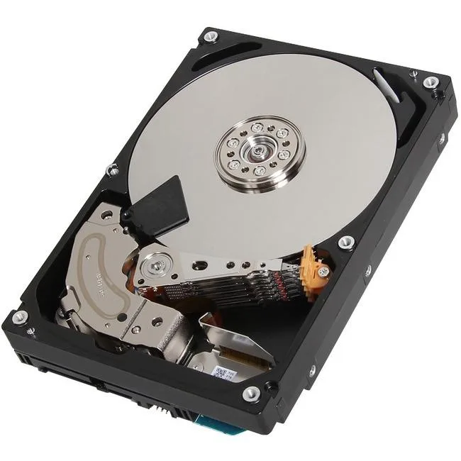 Toshiba Toshiba MC04ACA400EProduct 4 TB 3.5" internal hard drive 7200 RPM 128 MB SATA 600 — product photo